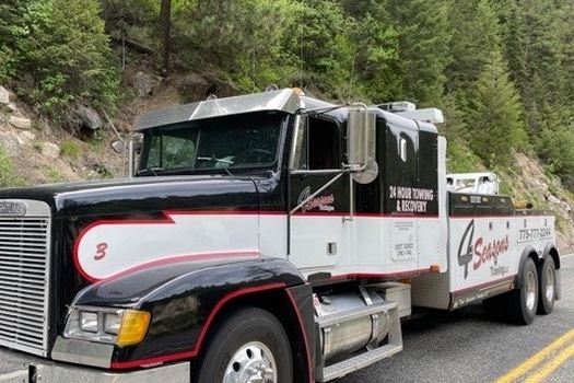 Semi Truck Towing-In-Battle Mountain-Nevada